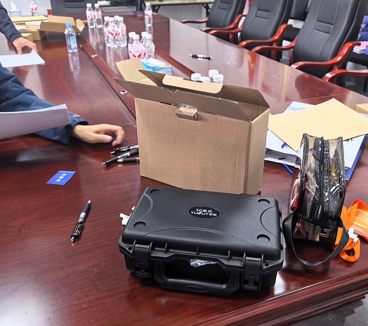宇東技術(shù)5G單兵圖傳---某應(yīng)急通信管理局設(shè)備驗(yàn)收現(xiàn)場